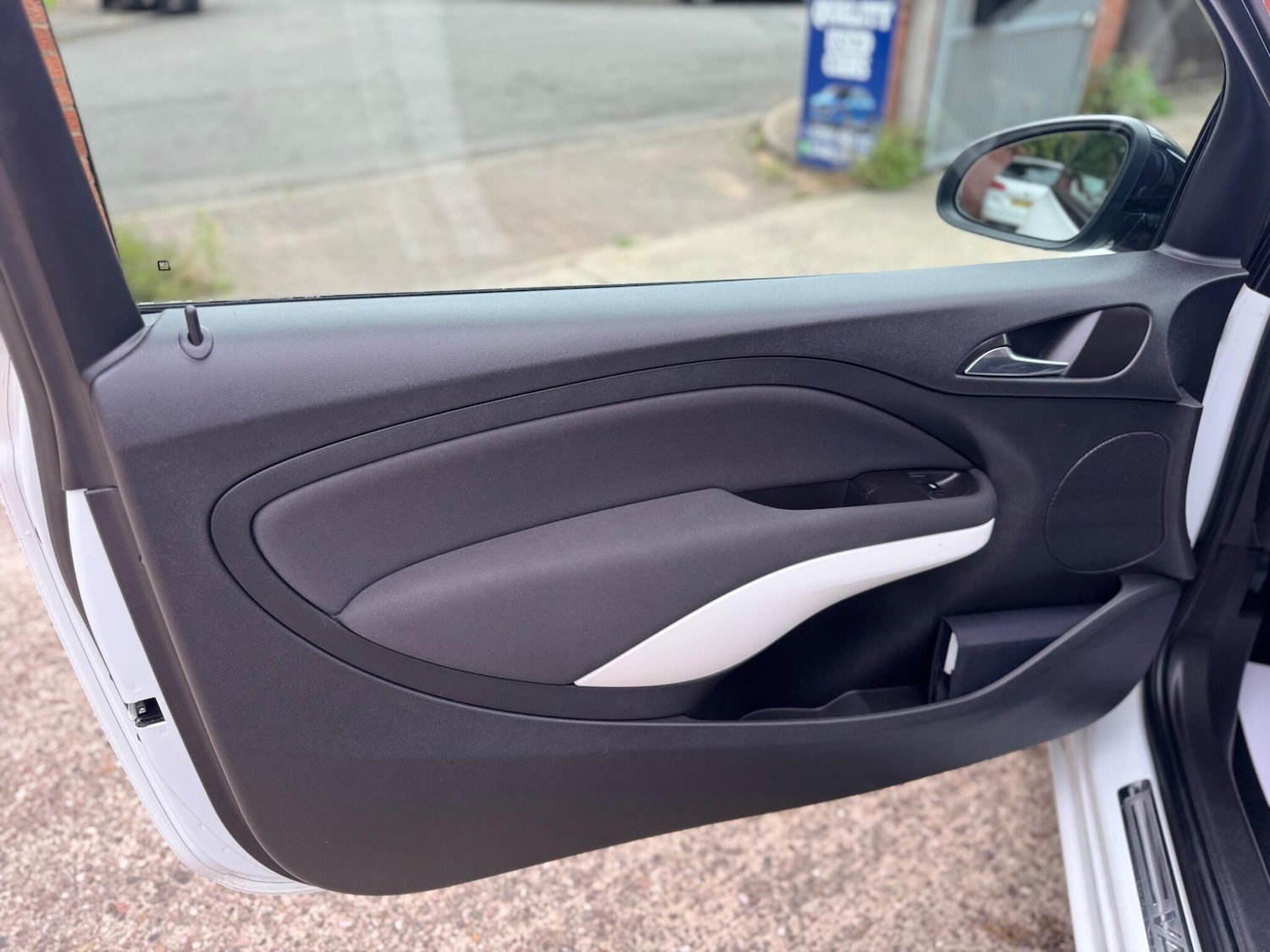 Used Vauxhall Adam 2014 for sale - 76094423: Photo 29
