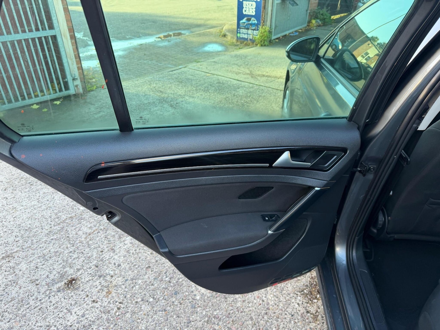 Used Volkswagen Golf 2020 for sale - 76380894: Photo 31