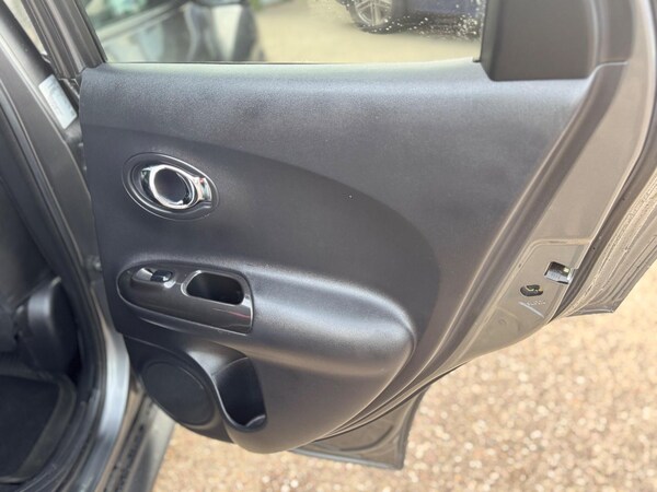 Used Nissan Juke 2015 for sale - 76315170: Photo 30
