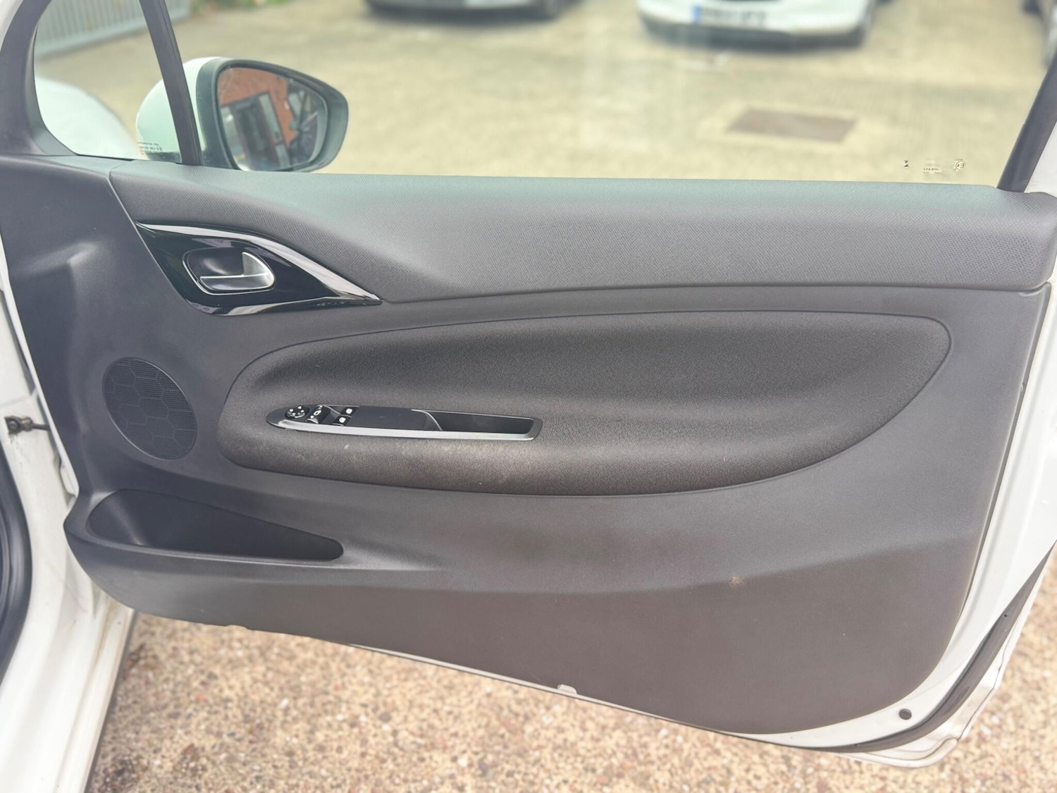 Used DS Automobiles DS 3 2016 for sale - 76993234: Photo 27