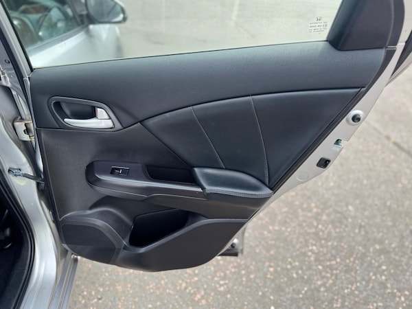 Used Honda Civic 2013 for sale - 75033554: Photo 43