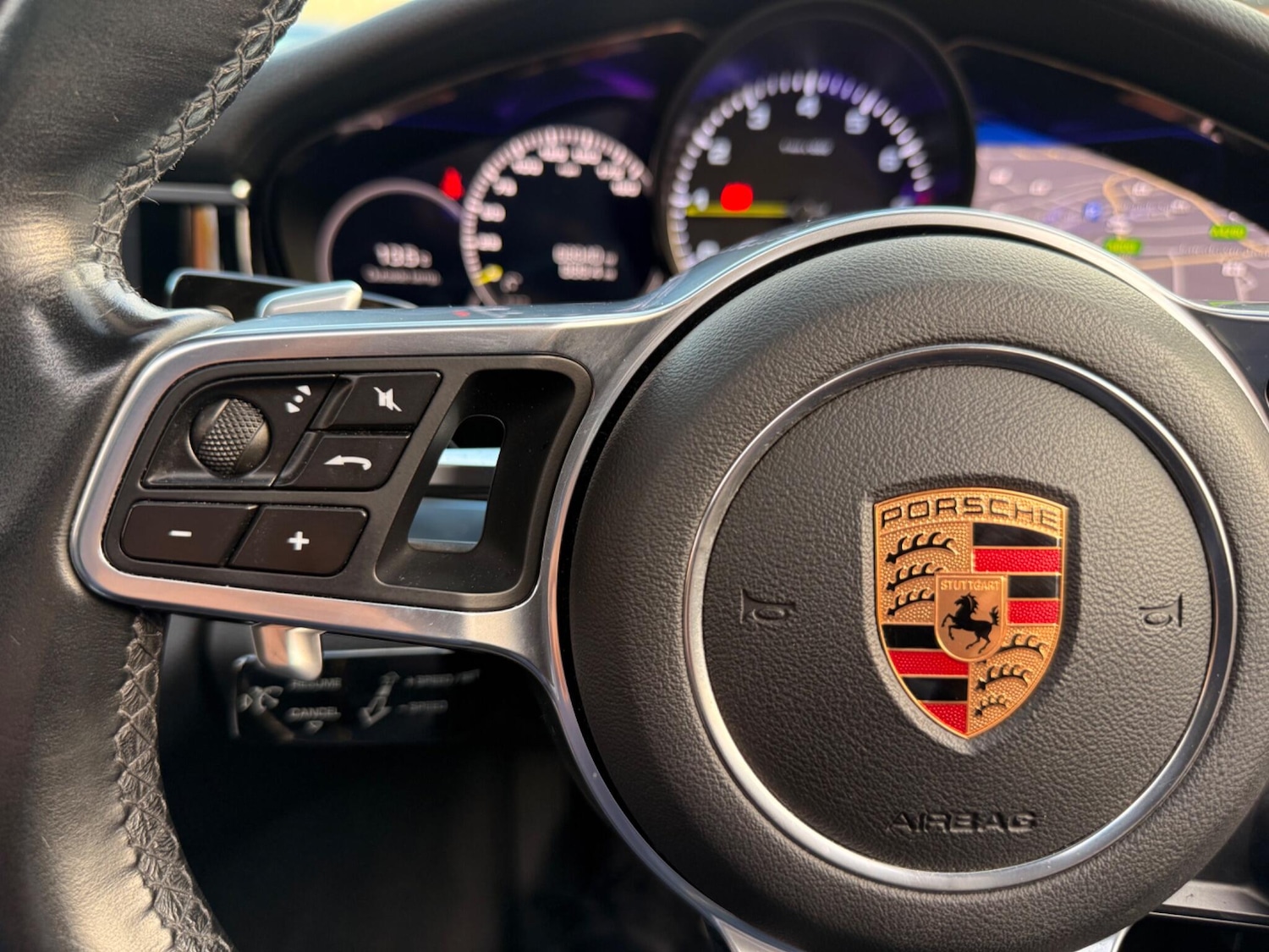 Used Porsche Panamera 2017 for sale - 76522091: Photo 73