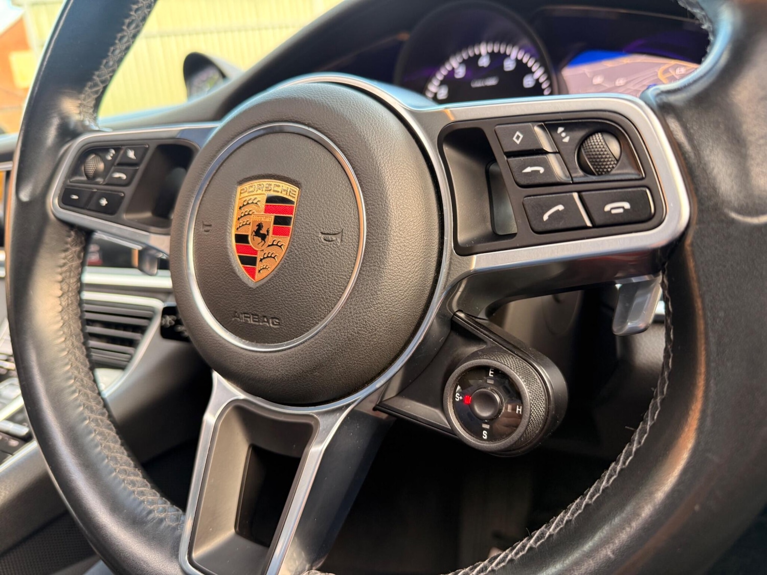 Used Porsche Panamera 2017 for sale - 76522091: Photo 76