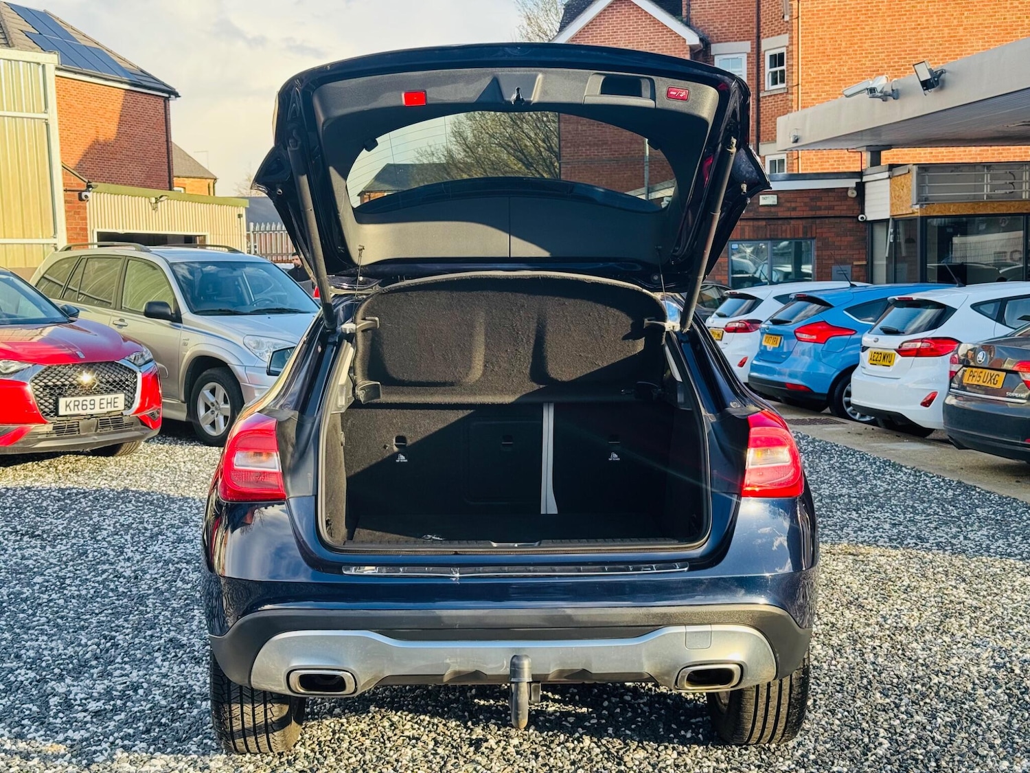 Used Mercedes-Benz GLA 2017 for sale - 77940290: Photo 21