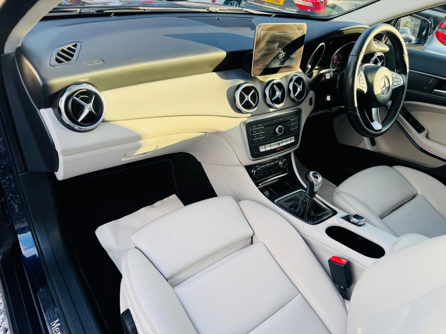 Used Mercedes-Benz GLA 2017 for sale - 77940290: Photo 36