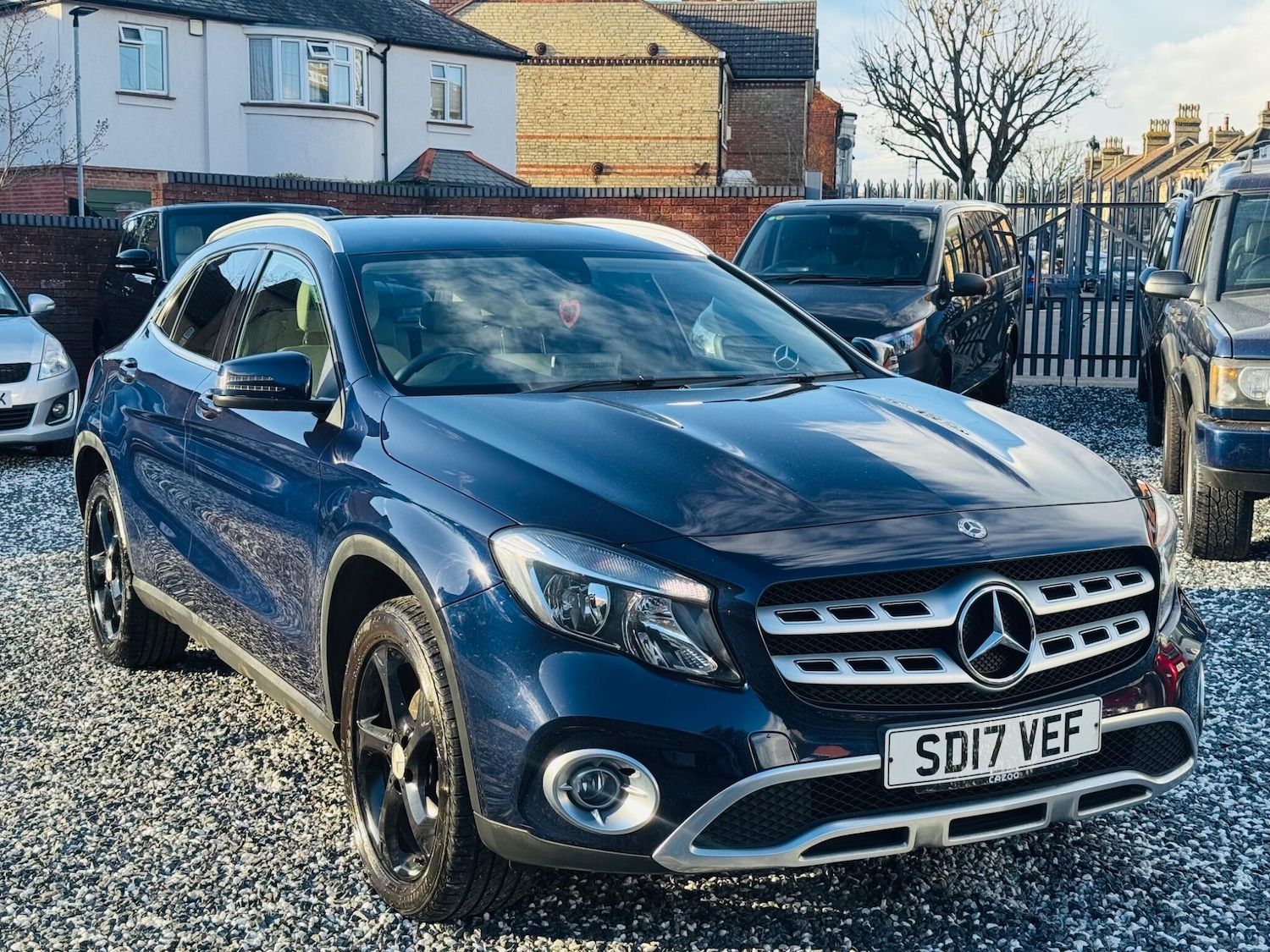 Used Mercedes-Benz GLA 2017 for sale - 77940290: Photo 4