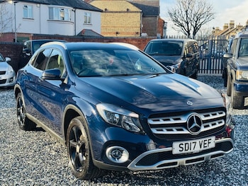 Used Mercedes-Benz GLA 2017 for sale - 77940290: Photo