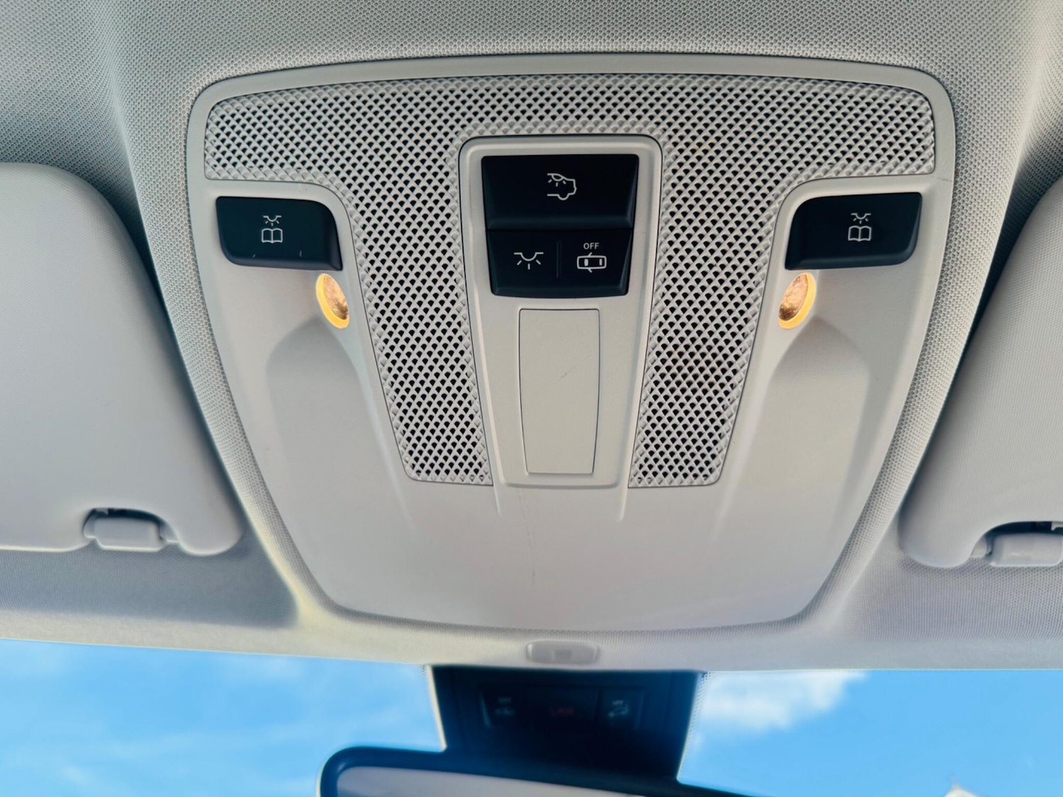 Used Mercedes-Benz GLA 2017 for sale - 77940290: Photo 52