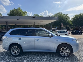 Used Mitsubishi Outlander 2015 for sale - 78759529: Photo