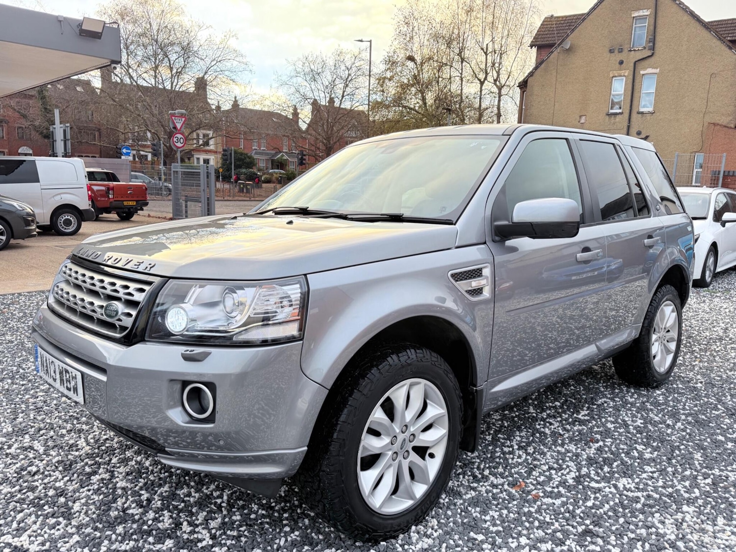 Used Land Rover Freelander 2013 for sale - 76645732: Photo 10