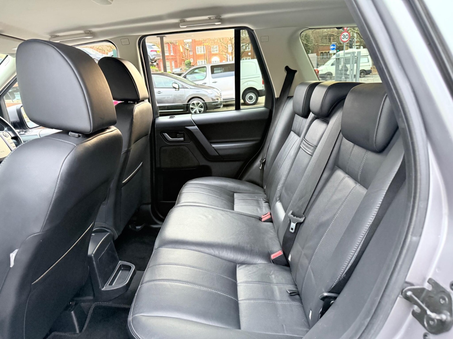 Used Land Rover Freelander 2013 for sale - 76645732: Photo 39