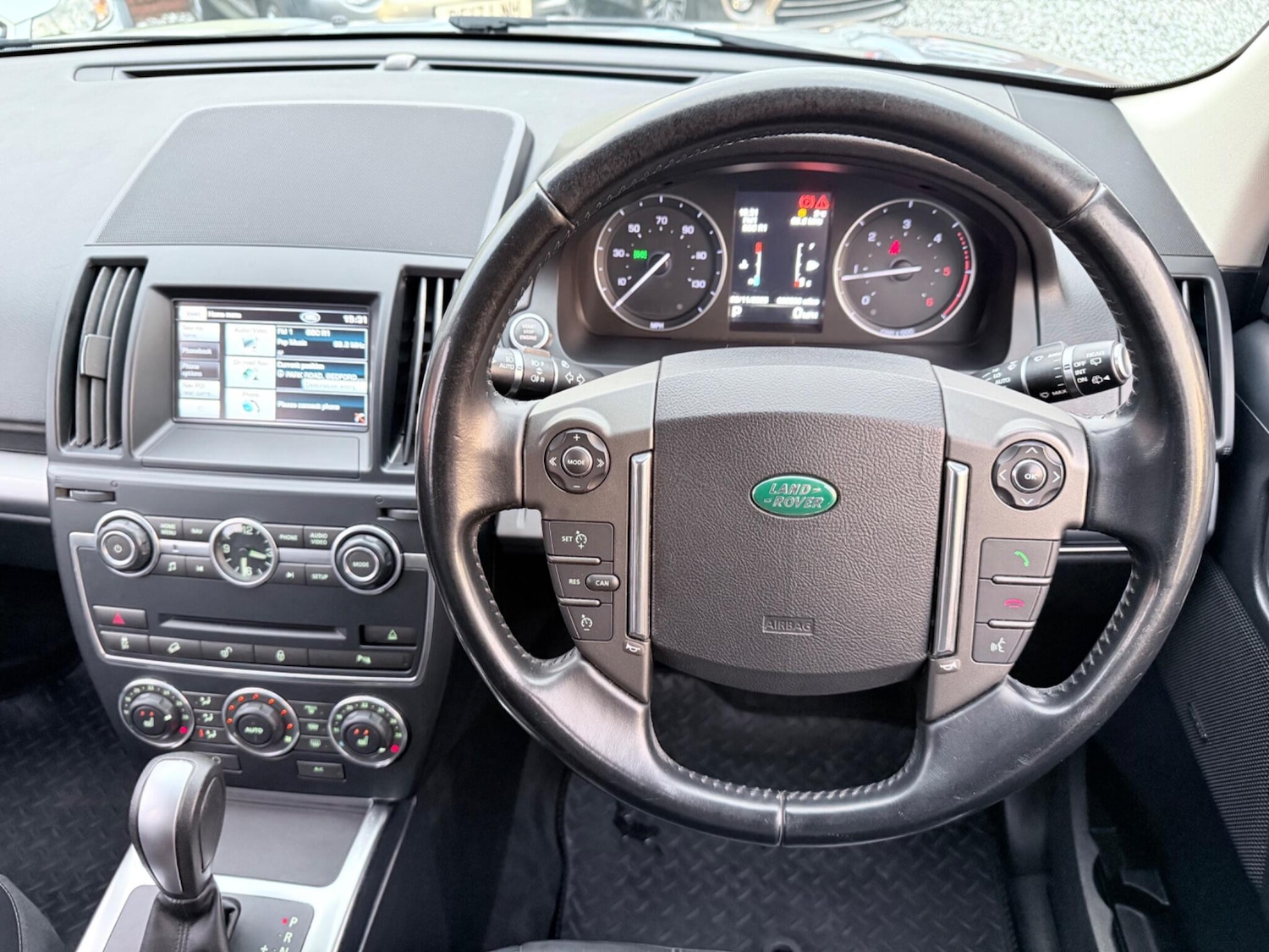 Used Land Rover Freelander 2013 for sale - 76645732: Photo 47