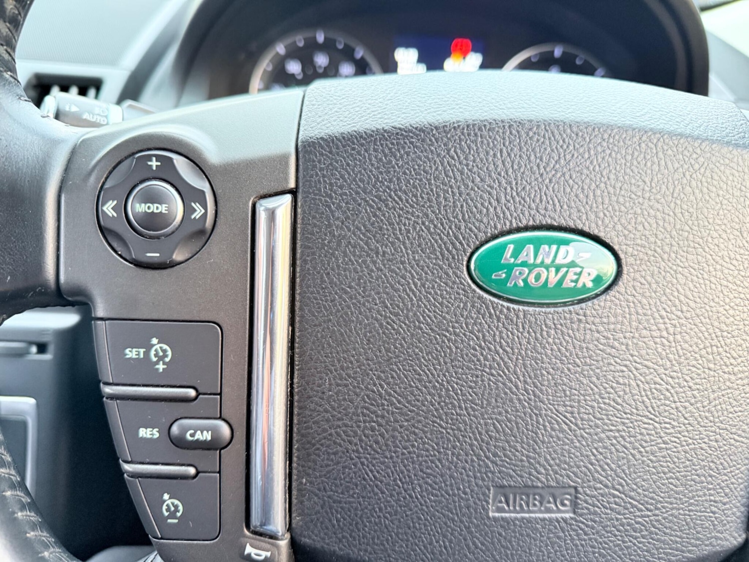 Used Land Rover Freelander 2013 for sale - 76645732: Photo 52