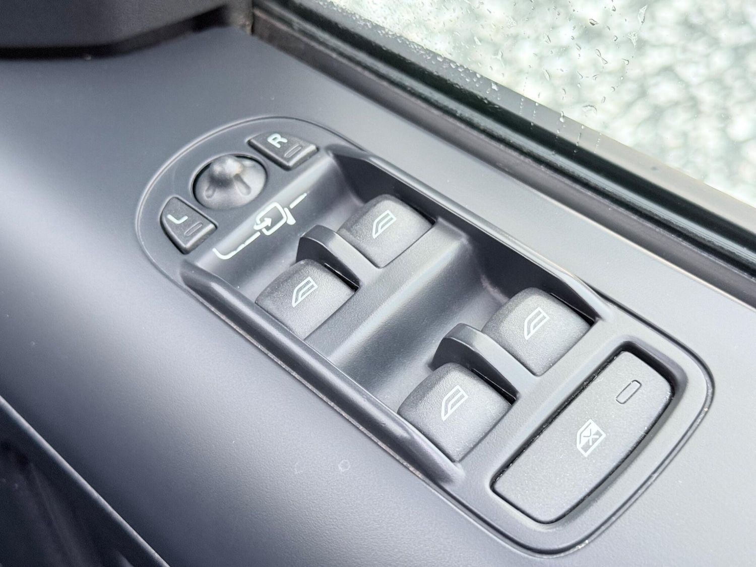 Used Land Rover Freelander 2013 for sale - 76645732: Photo 67