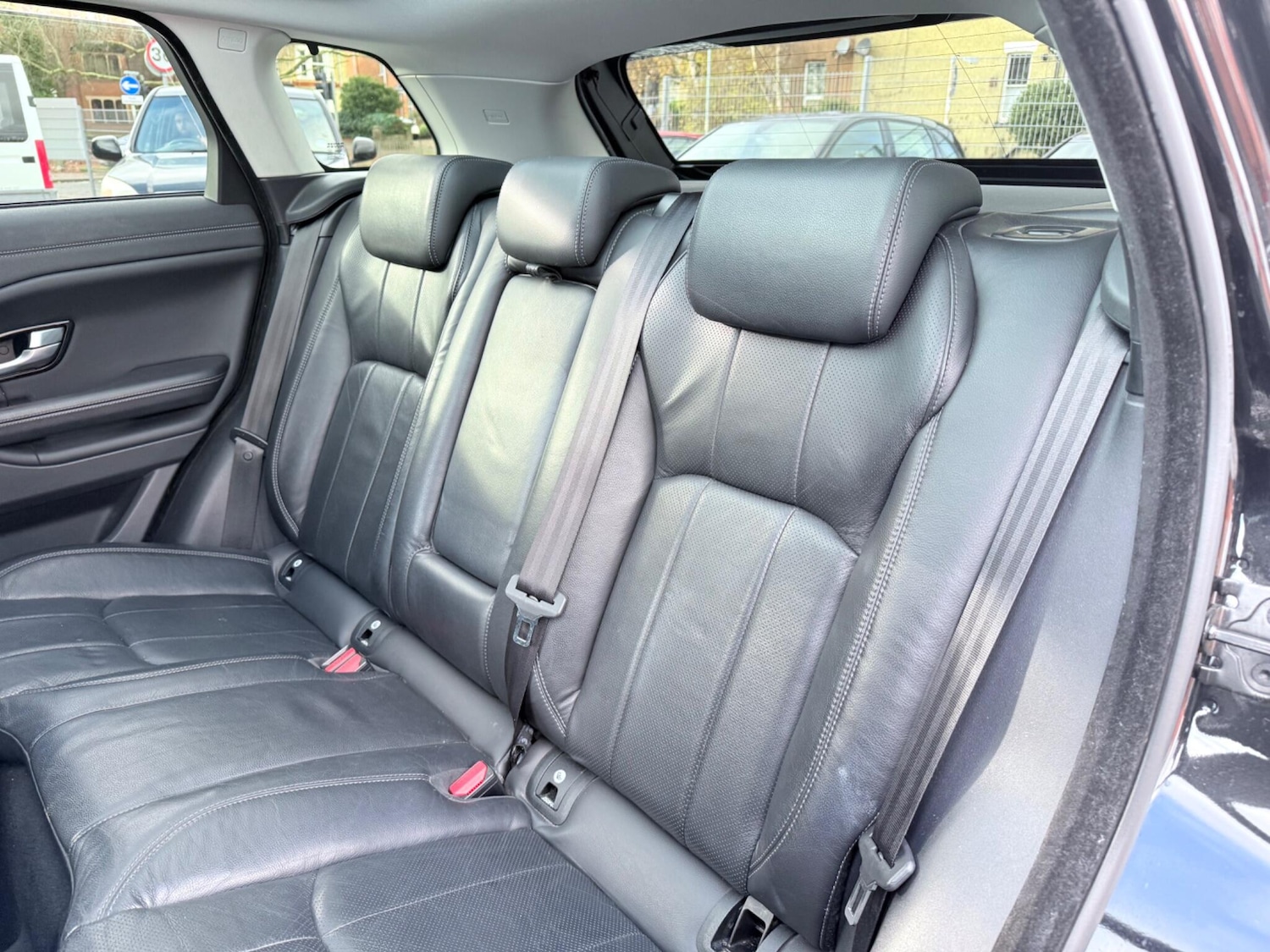 Used Land Rover Range Rover Evoque 2016 for sale - 76850292: Photo 37