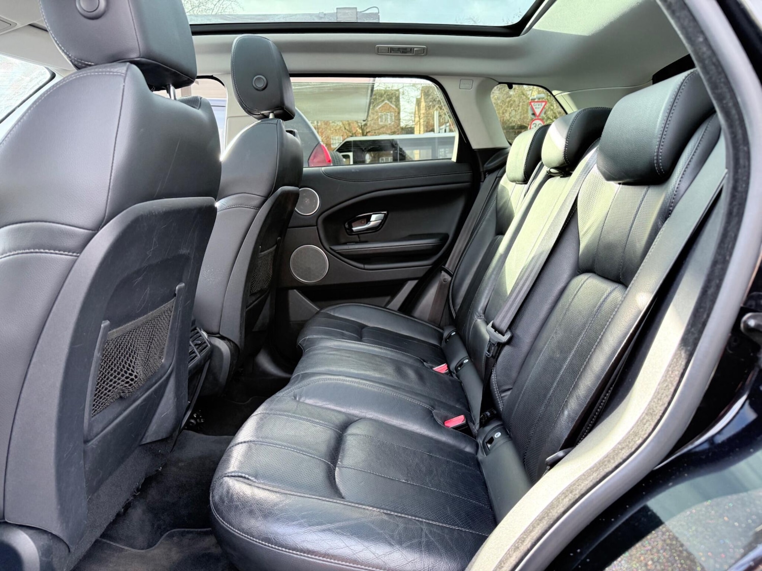 Used Land Rover Range Rover Evoque 2016 for sale - 76850292: Photo 38