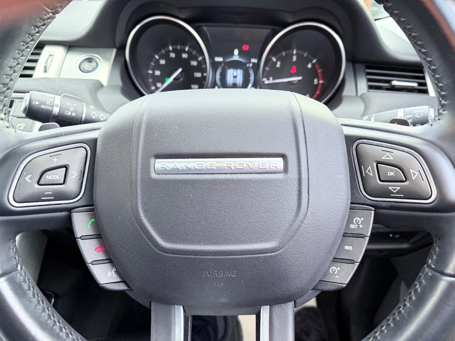 Used Land Rover Range Rover Evoque 2016 for sale - 76850292: Photo 47