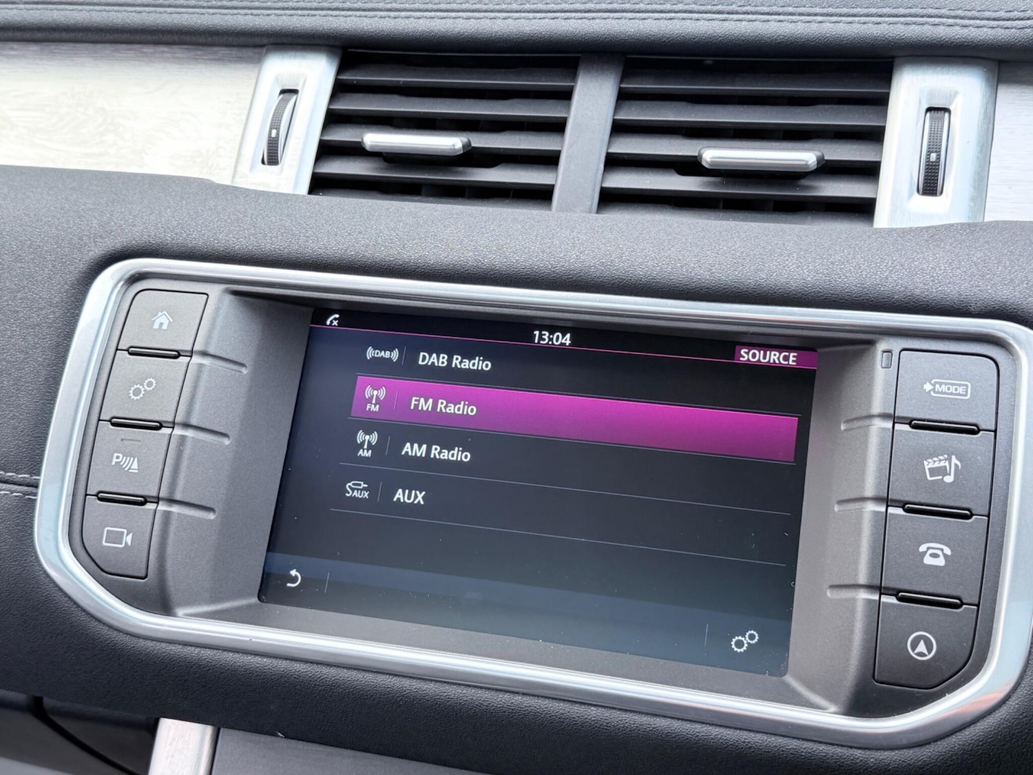 Used Land Rover Range Rover Evoque 2016 for sale - 76850292: Photo 51