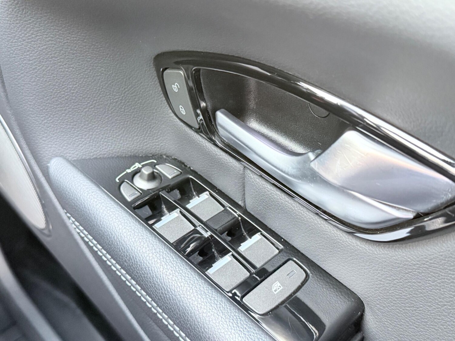 Used Land Rover Range Rover Evoque 2016 for sale - 76850292: Photo 58