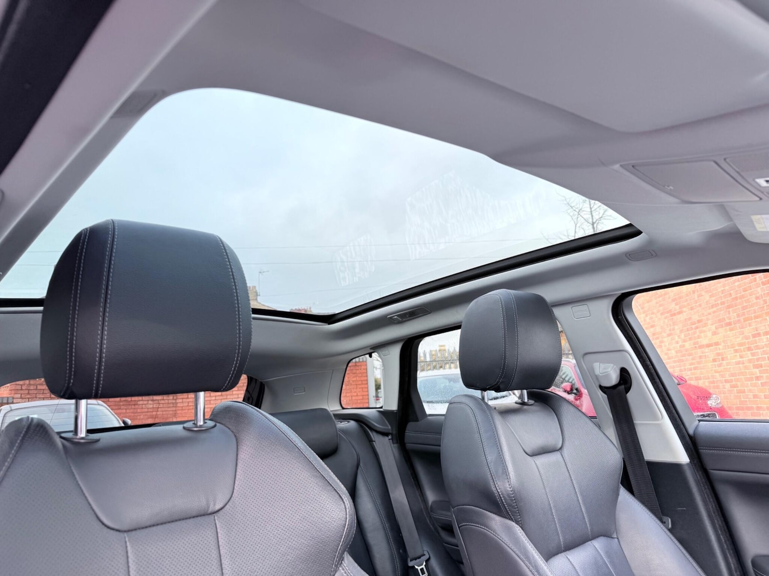 Used Land Rover Range Rover Evoque 2016 for sale - 76850292: Photo 60