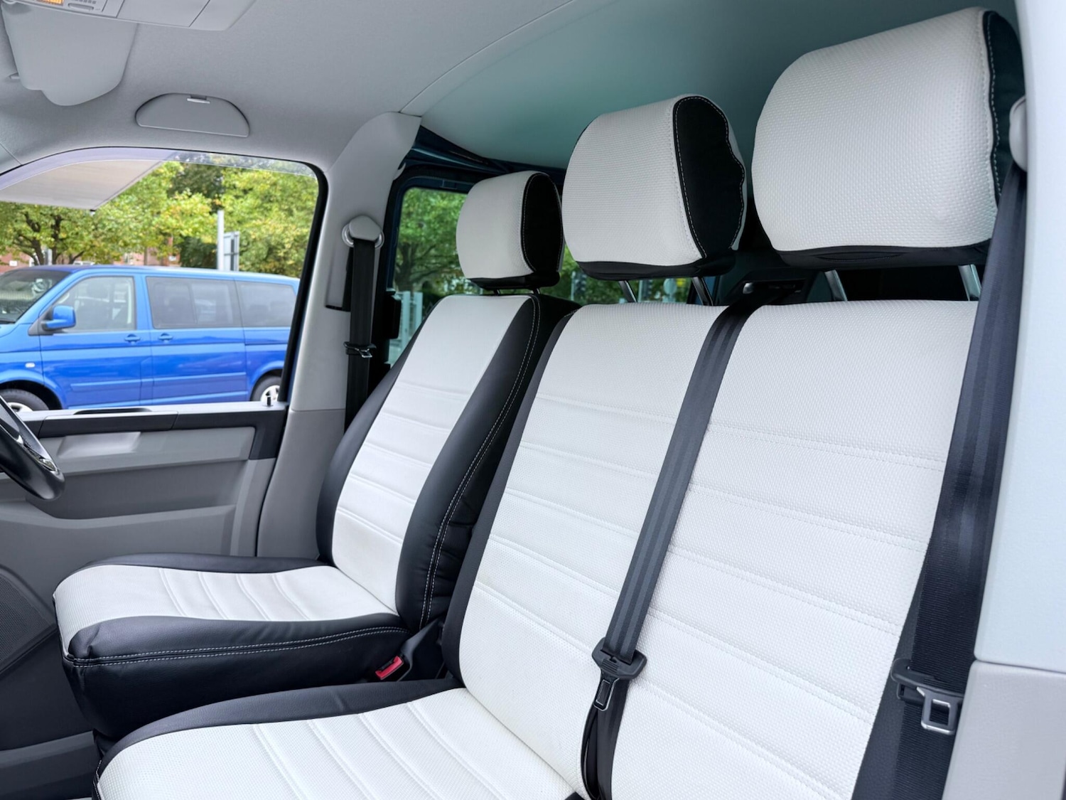 Used Volkswagen Transporter 2017 for sale - 76260068: Photo 38