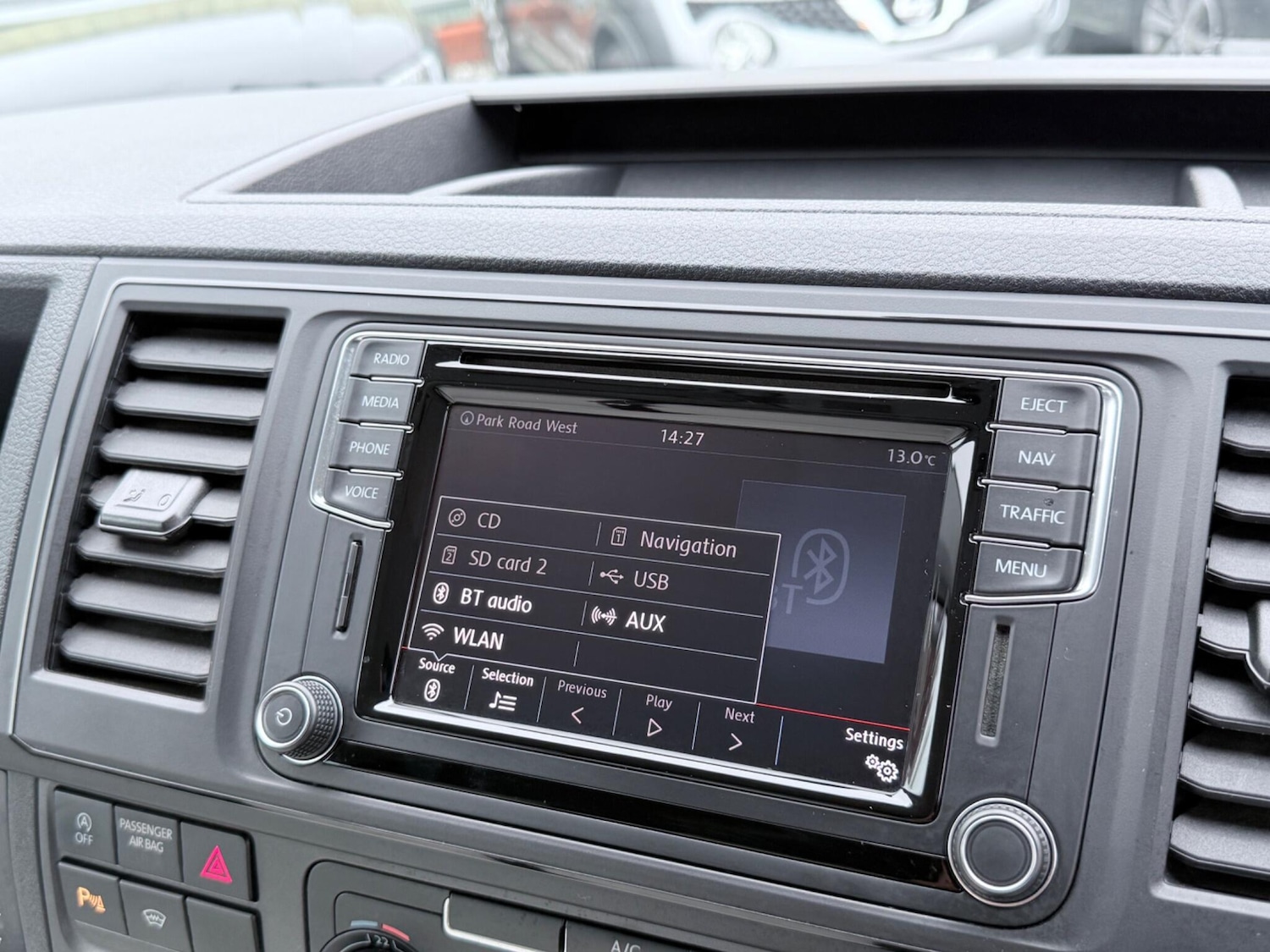 Used Volkswagen Transporter 2017 for sale - 76260068: Photo 55