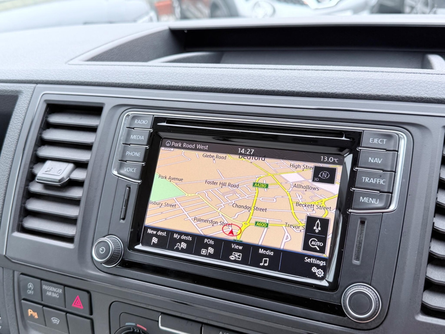 Used Volkswagen Transporter 2017 for sale - 76260068: Photo 56