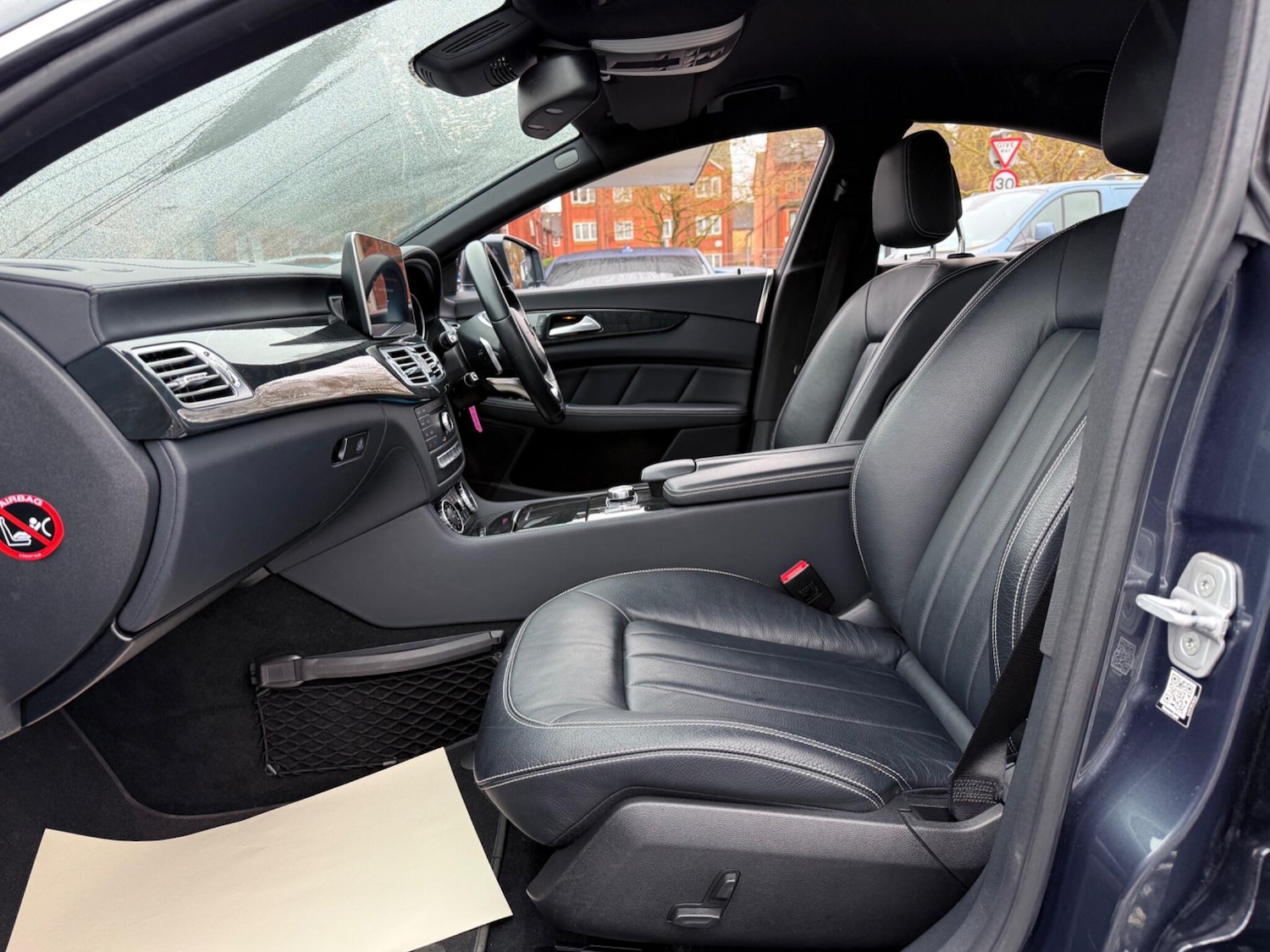 Used Mercedes-Benz CLS 2015 for sale - 77305638: Photo 35