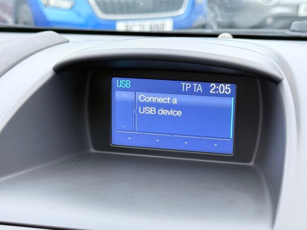 Used Ford Fiesta 2017 for sale - 76200004: Photo 40