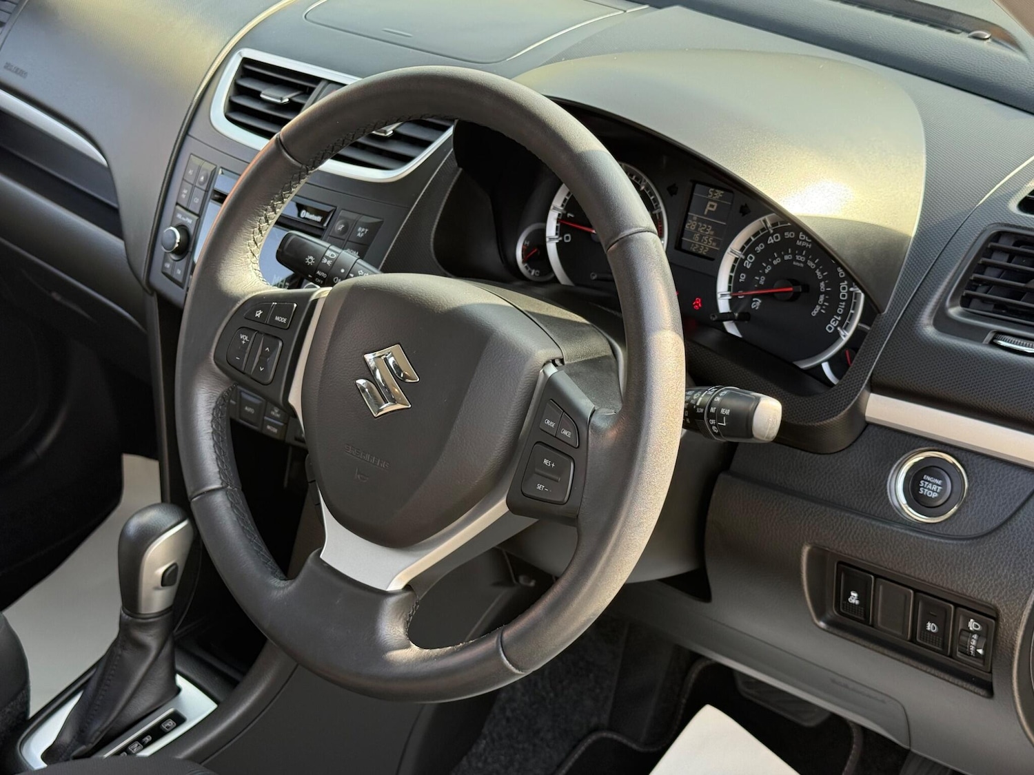 Used Suzuki Swift 2014 for sale - 77671539: Photo 45