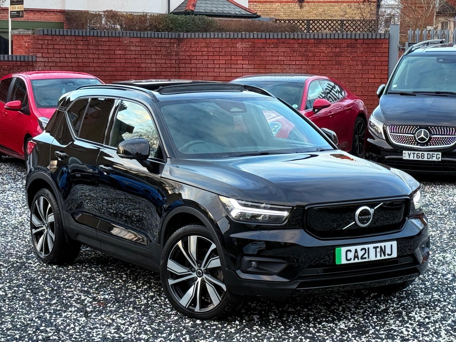 Used Volvo XC40 2021 for sale - 77278728: Photo 1