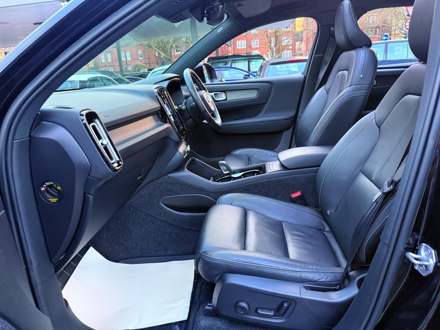 Used Volvo XC40 2021 for sale - 77278728: Photo 51