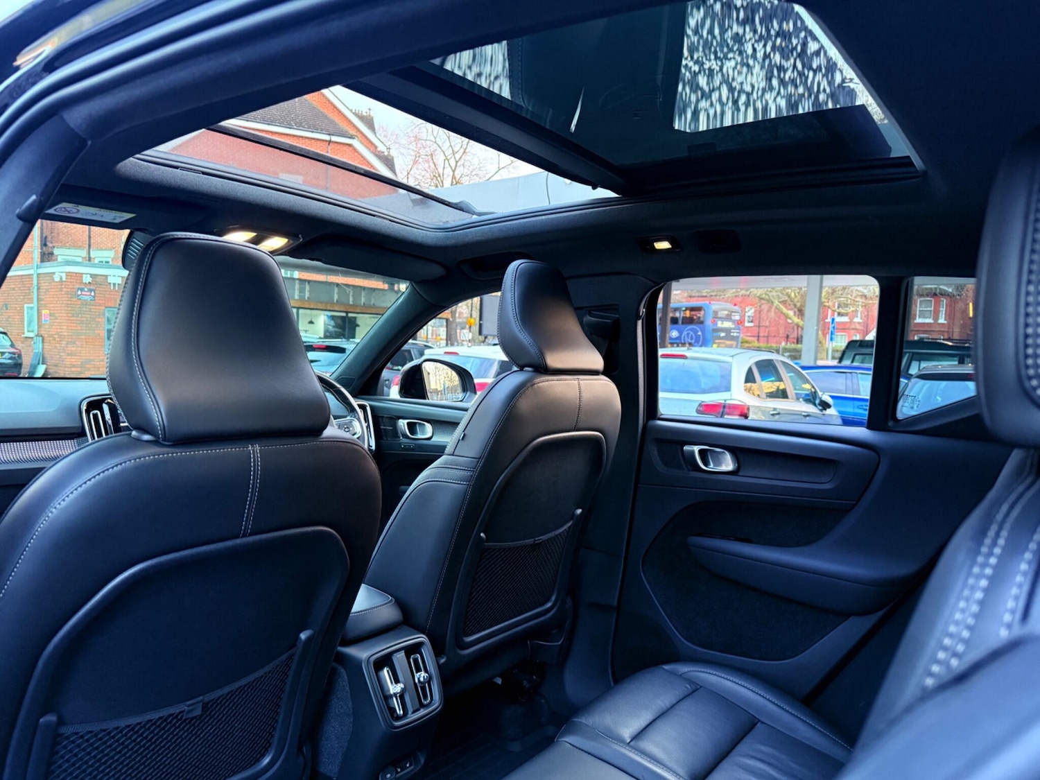 Used Volvo XC40 2021 for sale - 77278728: Photo 62