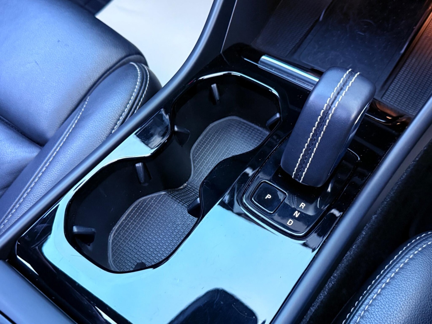 Used Volvo XC40 2021 for sale - 77278728: Photo 81