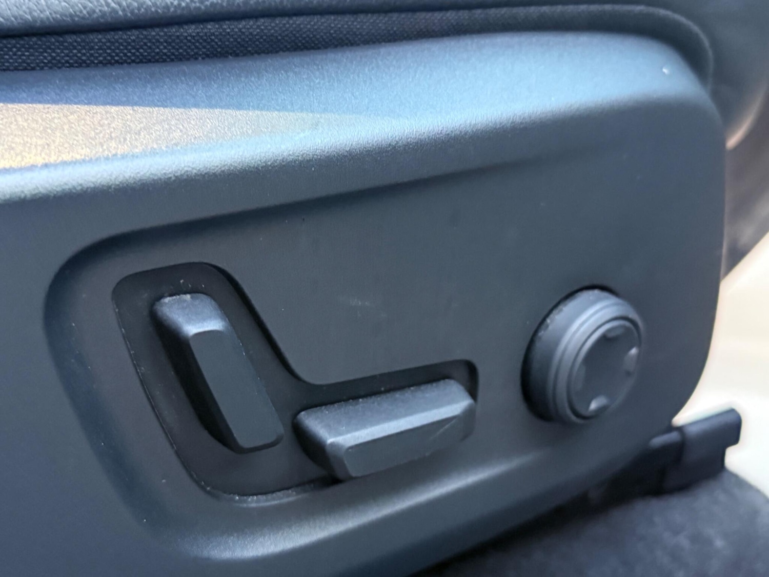 Used Volvo XC40 2021 for sale - 77278728: Photo 89