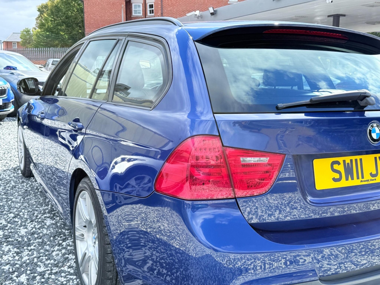 Used BMW 3 Series 2011 for sale - 76457782: Photo 19