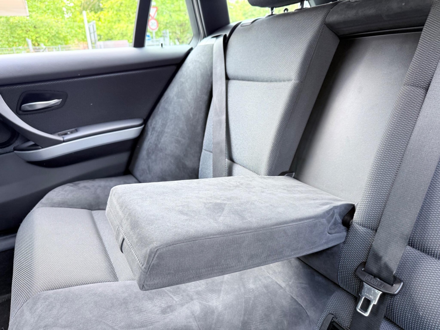 Used BMW 3 Series 2011 for sale - 76457782: Photo 39