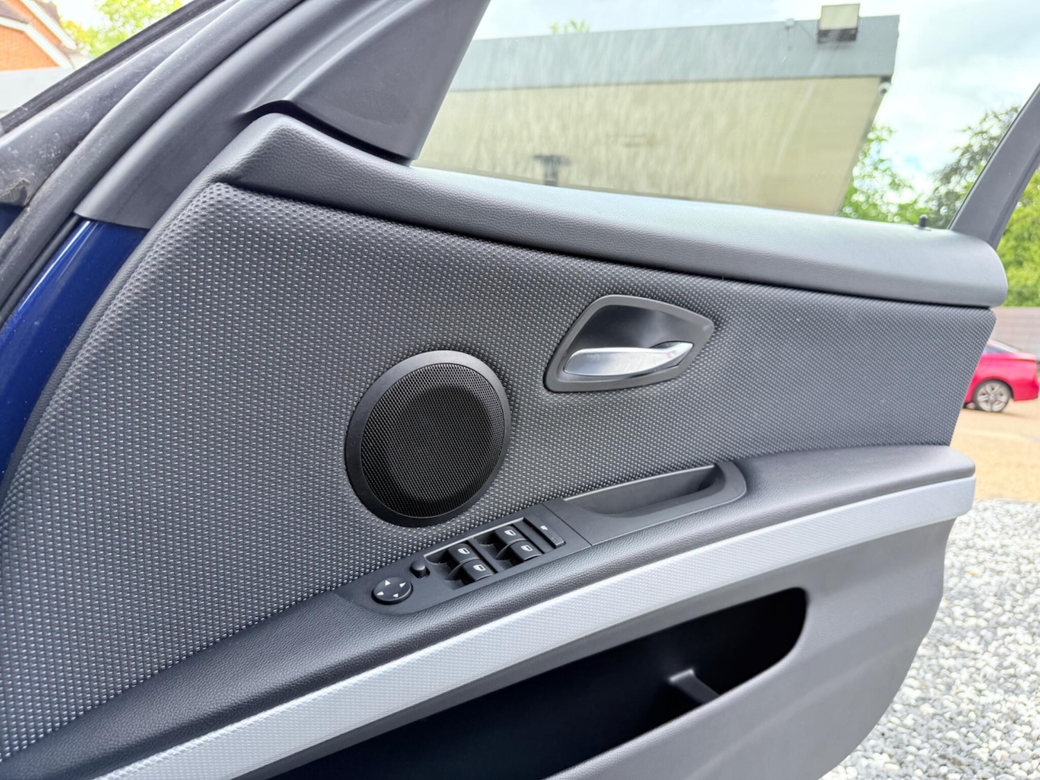 Used BMW 3 Series 2011 for sale - 76457782: Photo 61