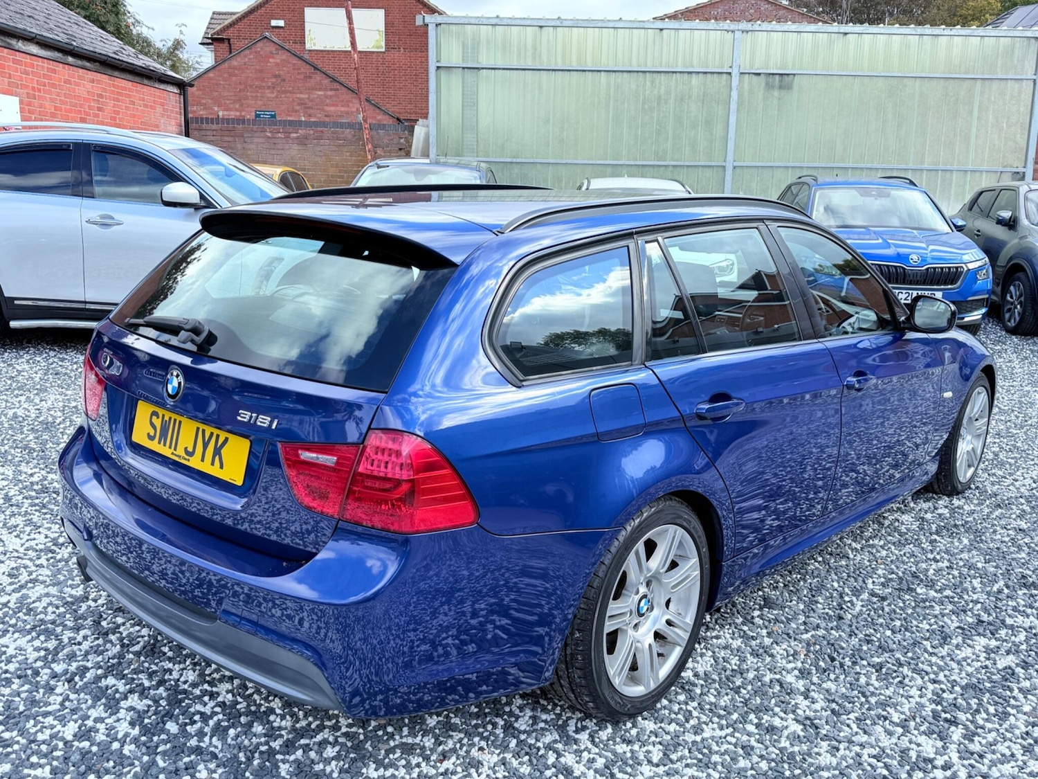 Used BMW 3 Series 2011 for sale - 76457782: Photo 7