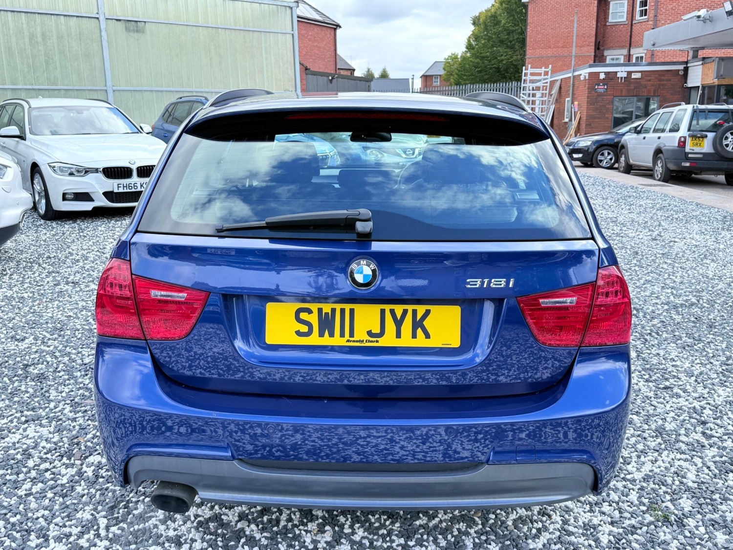 Used BMW 3 Series 2011 for sale - 76457782: Photo 8