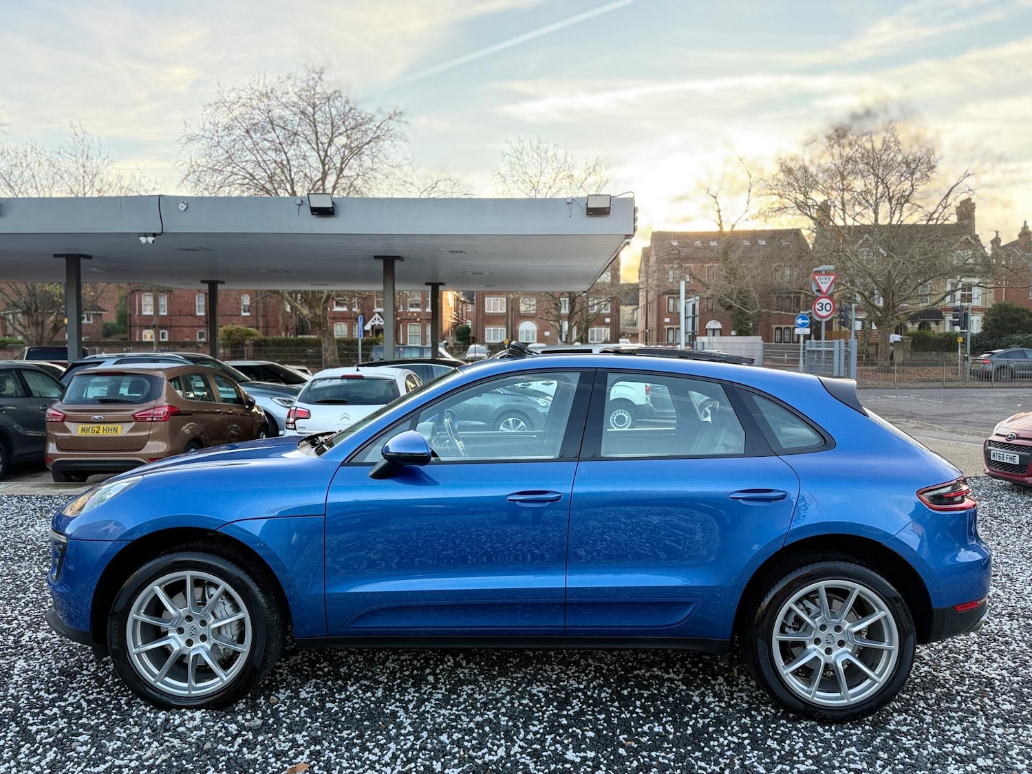 Used Porsche Macan 2016 for sale - 76658530: Photo 10