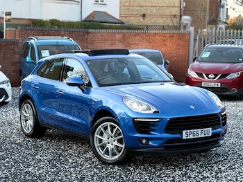 Porsche - Macan