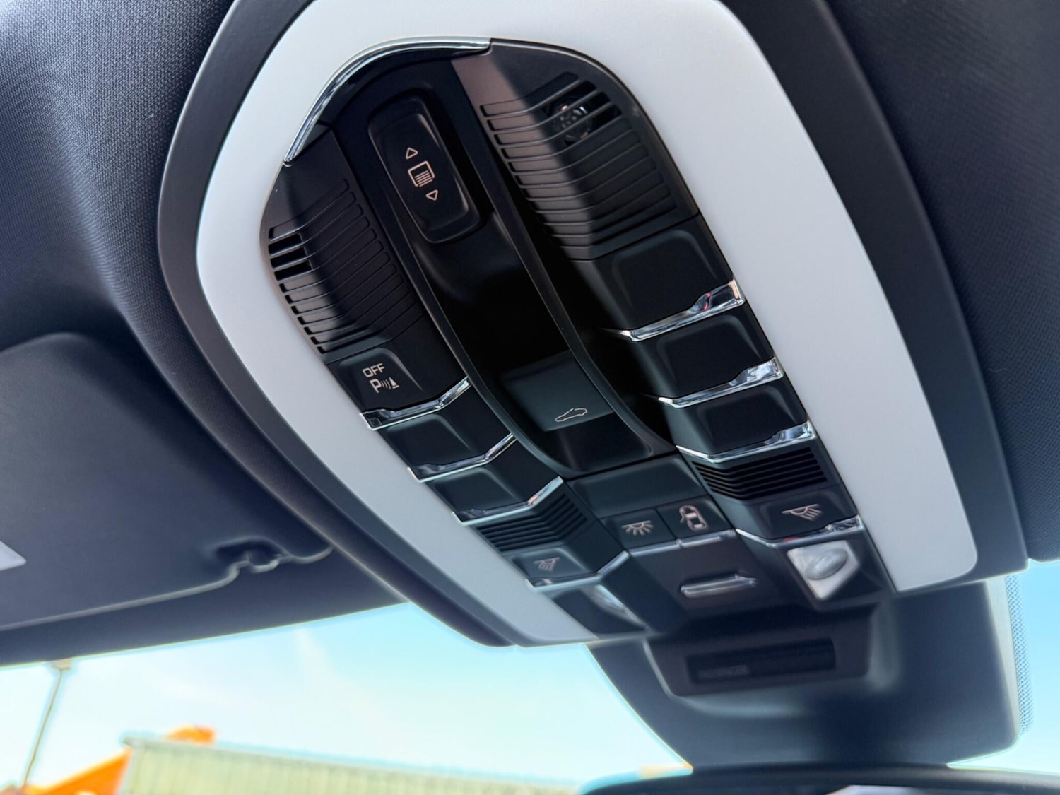 Used Porsche Macan 2016 for sale - 76658530: Photo 81