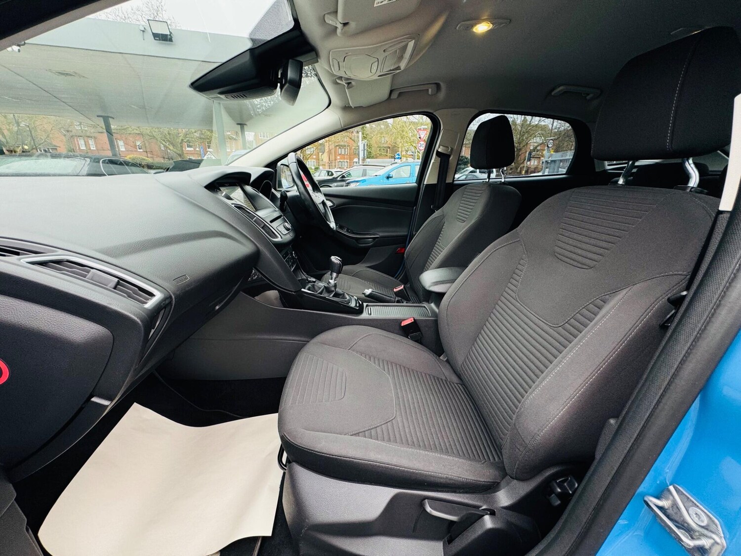 Used Ford Focus 2017 for sale - 77839879: Photo 40