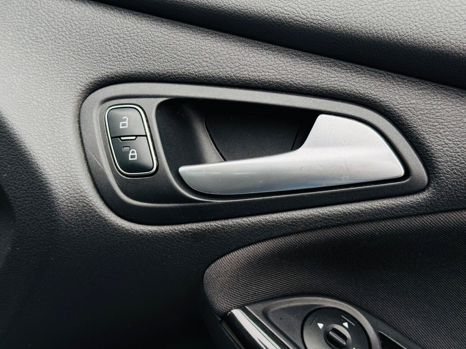 Used Ford Focus 2017 for sale - 77839879: Photo 45