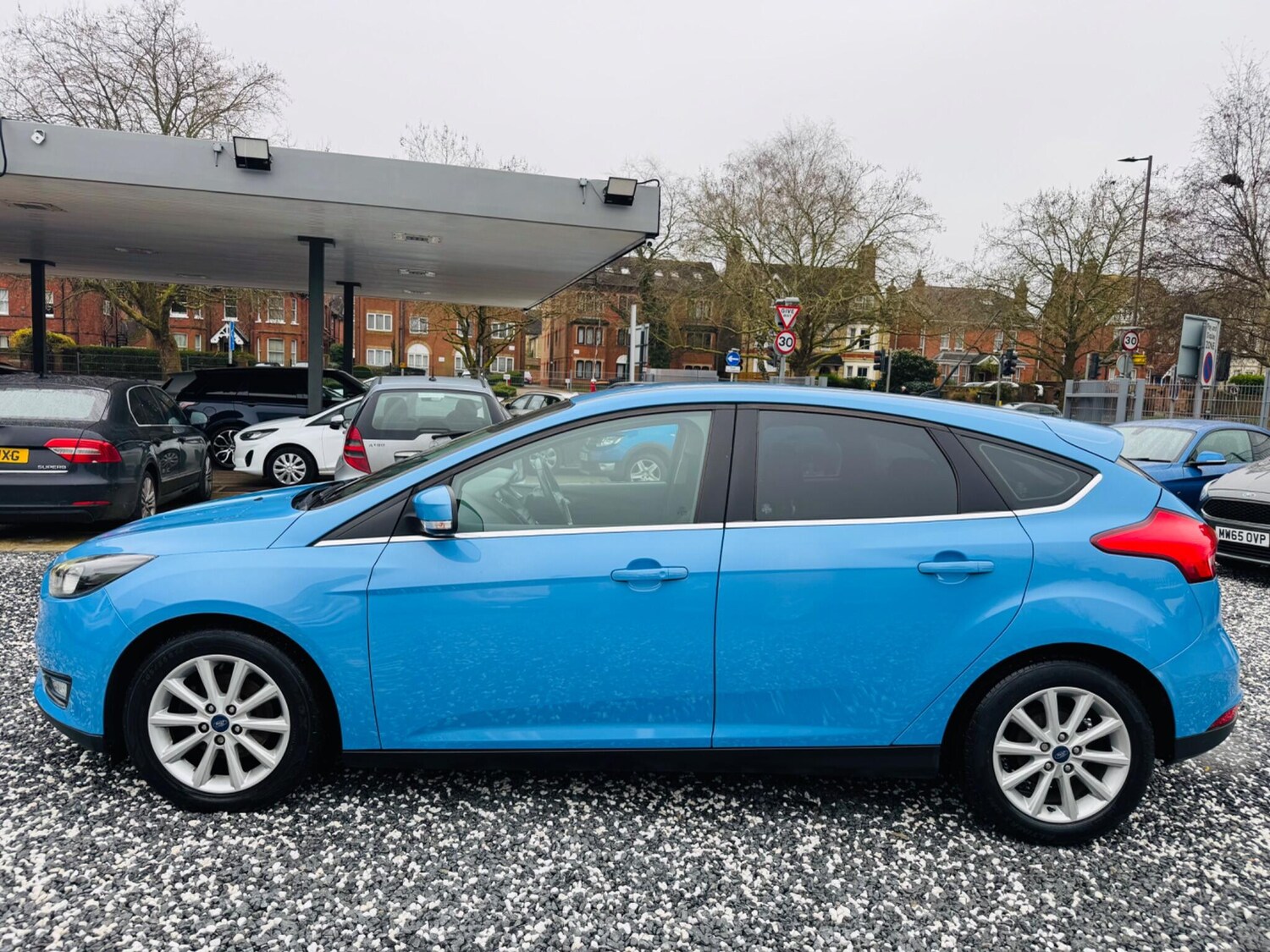 Used Ford Focus 2017 for sale - 77839879: Photo 9