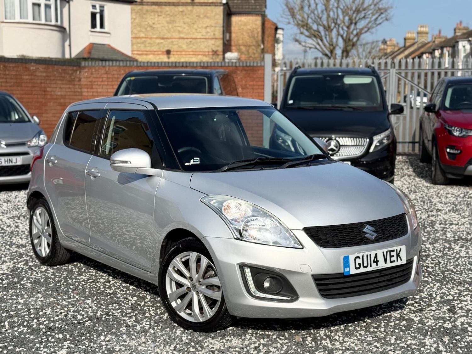Used Suzuki Swift 2014 for sale - 77723522: Photo 1