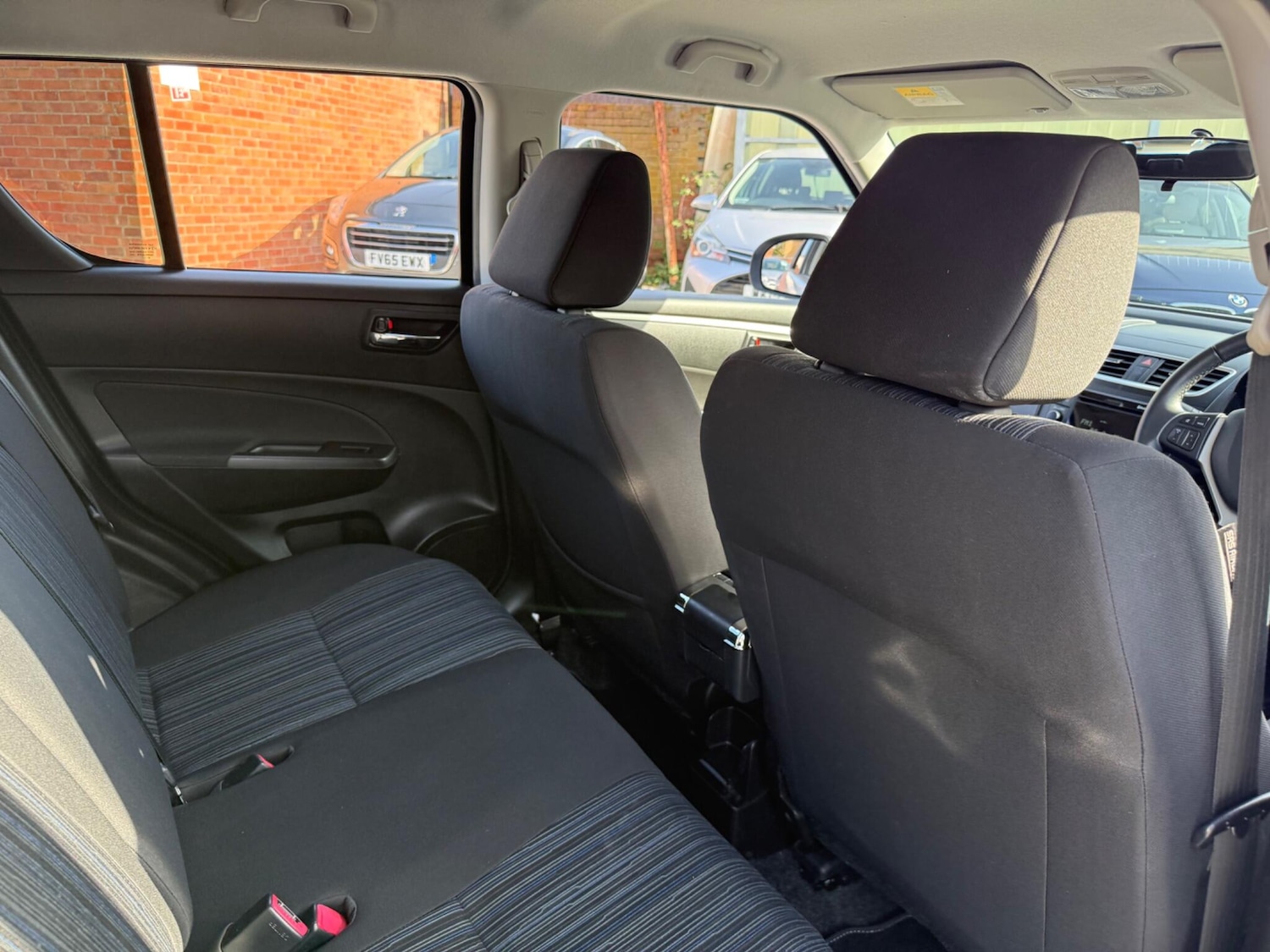 Used Suzuki Swift 2014 for sale - 77723522: Photo 42