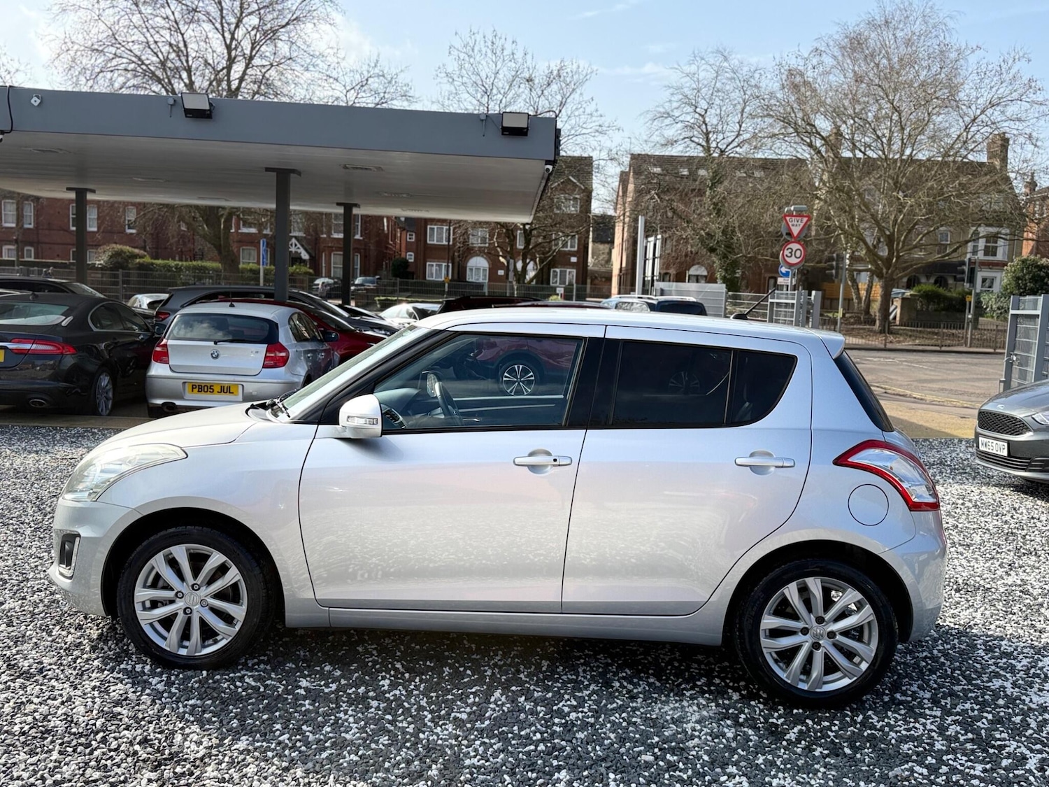 Used Suzuki Swift 2014 for sale - 77723522: Photo 8