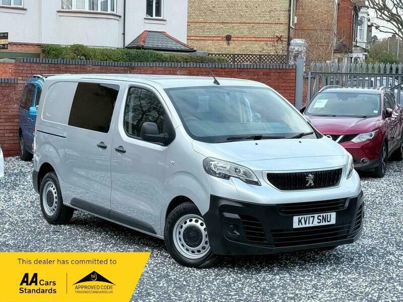 Used Peugeot Expert 2017 for sale - 76620260: Photo 1